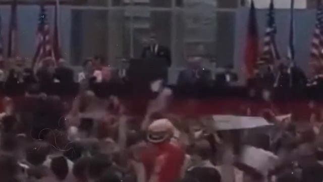 Its just a burning memory but you are listening through an old radio смотреть онлайн