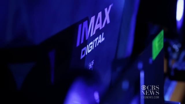 In the 70mm IMAX projection booth with "Interstellar" смотреть онлайн