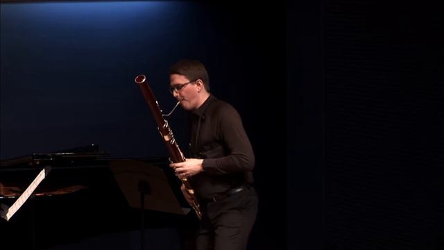 Exponential Ensemble performing Andante from Trio for oboe, bassoon and piano by Poulenc смотреть онлайн