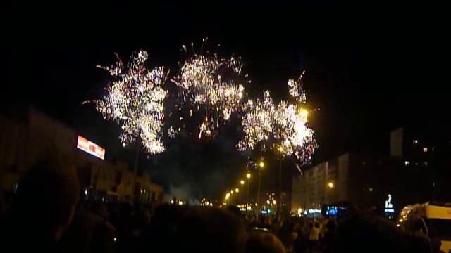салют на День Авиастроителей г.Ульяновск 2011 смотреть онлайн