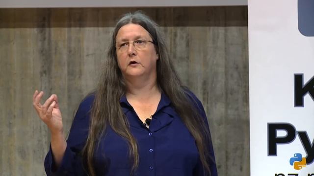 Brenda Moon: Exploring Science on Twitter with IPython Notebook and Python Pandas смотреть онлайн