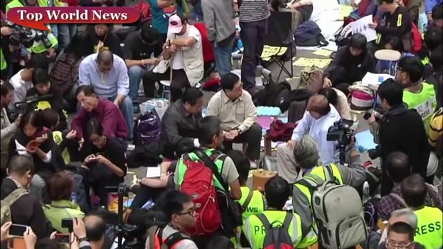 Дырявые небоскребы Гонконга/ Hong Kong's 'holey' skyscrapers смотреть онлайн