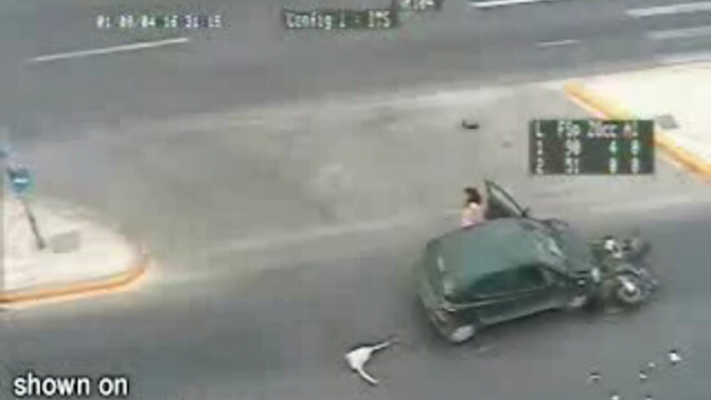 Беременная подсекла мотоциклиста