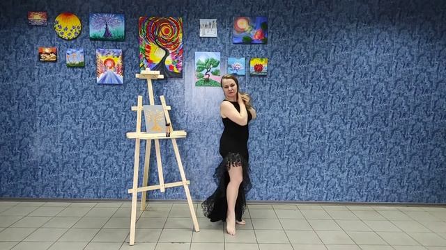 Рисую и танцую под вдохновение))) смотреть онлайн