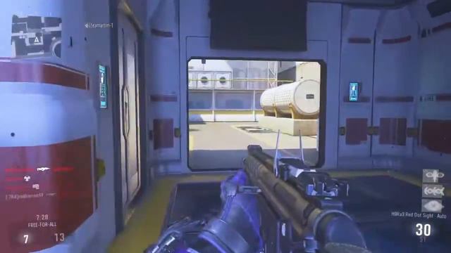 Another 5 star game play and a crazy nudist in public, a summer story! (CoD AW) смотреть онлайн