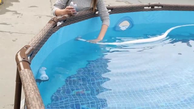 Purga el Aire que Haya en tu Manguera de la Bomba Bestway смотреть онлайн