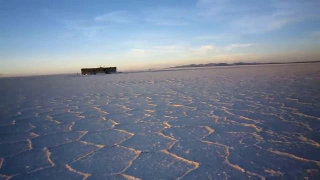 Uyuni, Bolivia смотреть онлайн