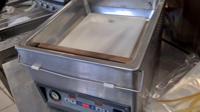 Вакуумный упаковщик смотреть онлайн