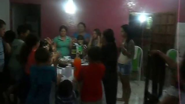 aniversário de fuxico смотреть онлайн