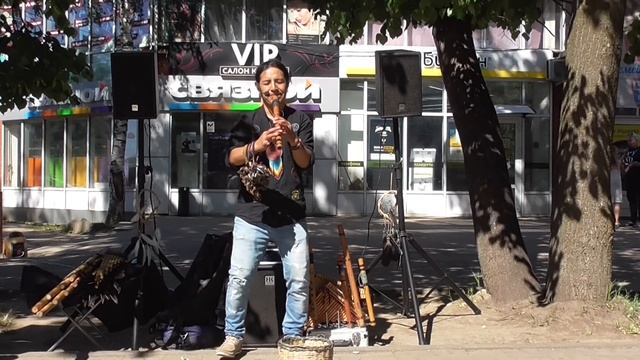 Las Tijeritas. Индеец из Эквадора Runa Kay. смотреть онлайн