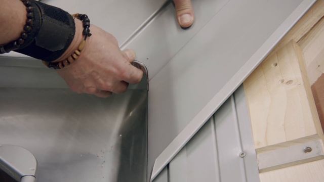 Tutorial: Valley gutter (??) смотреть онлайн