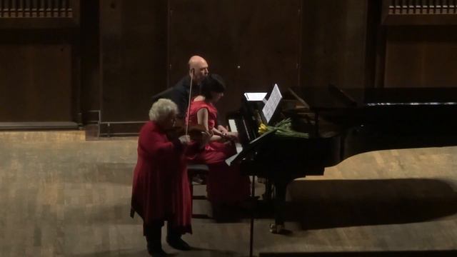 К. Дебюсси Соната для скрипки и фортепиано Дора Шварцберг (скрипка) Магда Амара (фортепиано) смотреть онлайн