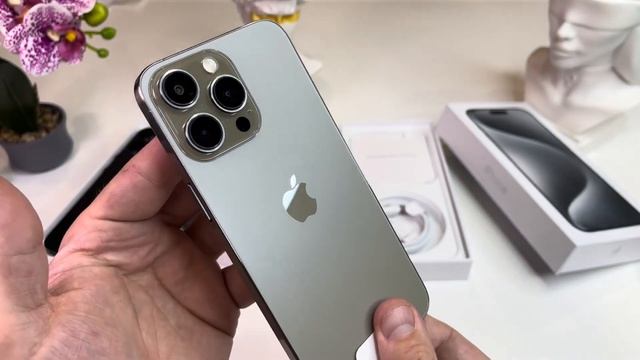 iPhone 15 pro max Реплика. смотреть онлайн