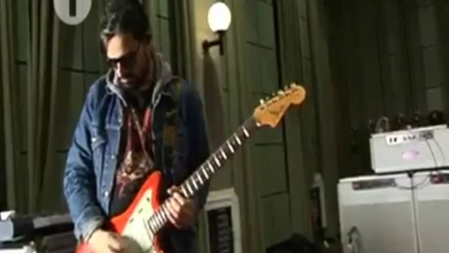 30 Seconds To Mars - Kings and Queens Studio Live смотреть онлайн