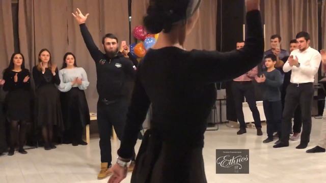 Абумуслим и Залина! Ловзар 2018! смотреть онлайн