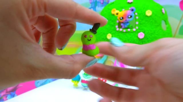 Dreamworks Trolls Mystery Surprise Blind Bag Box Series 5 - Poppy, Branch, Bergen + More смотреть онлайн