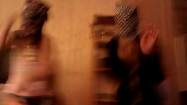 "Приключение какашки и говна,серия 2"Дуры!=D смотреть онлайн