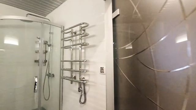 Снять шикарную квартиру у площади Конституции смотреть онлайн