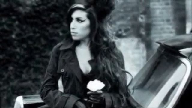 Stronger Than Me - Amy Winehouse cover смотреть онлайн
