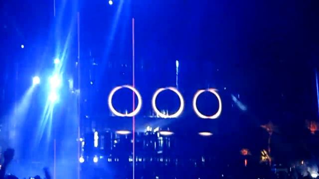 Swedish House Mafia Intro- Greyhound (Live at Coachella Valley Music Festival 2012) HD смотреть онлайн