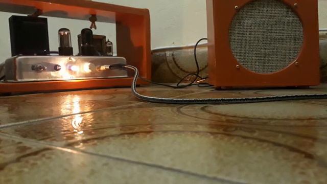 Homemade Fender 5F1 CHAMP tube amp смотреть онлайн