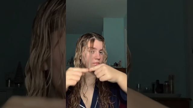 Styling curlyhair for ZERO FRIZZ #shorts #curlyhair #curlyhaircare смотреть онлайн