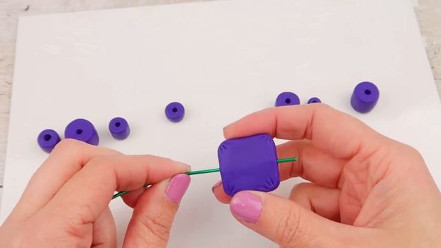 DIY / TUTORIAL Miraculous Ladybug: How to make the Lucky charm that Marinette gives to Adrien смотреть онлайн