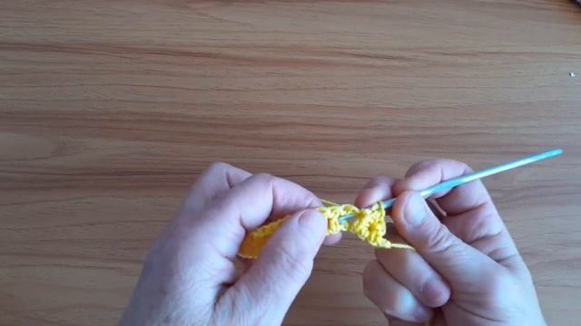 Резинка крючком.Вогнутые и выпуклые столбики. смотреть онлайн