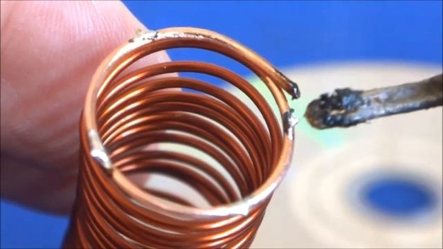 ? Катушка Tesla из старого CD диска ? Своими Руками v.1/04/2021 смотреть онлайн