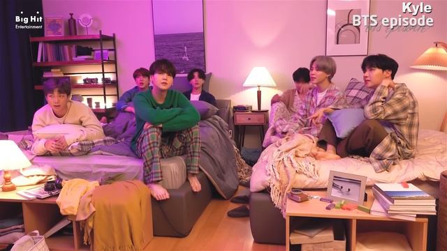 Съёмки клипа BTS - LIFE GOES ON смотреть онлайн