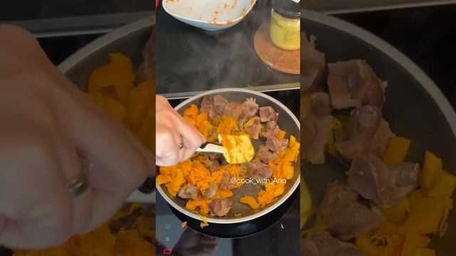 Куриные желудочки с овощами #обед #куриныежелудки #рецепты #чтоприготовить смотреть онлайн