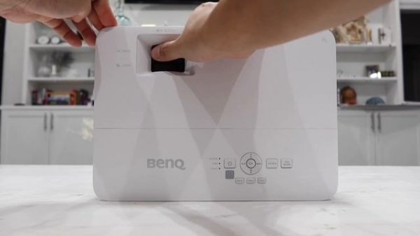 BenQ TH585 Projector - Owner Review - Full HD 1080P and 3D
