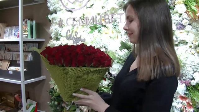 101 красная роза Standart (Кения) смотреть онлайн