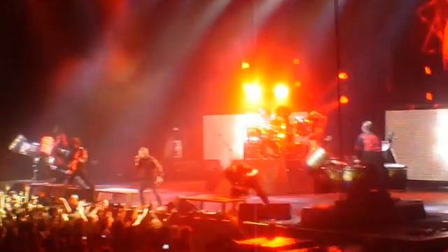 Slipknot - Everything Ends(Live in Ostrava) смотреть онлайн