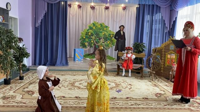 Спектакль. Отрывок сказки А.С. Пушкина «Сказка о мёртвой царевне и семи богатырях» смотреть онлайн