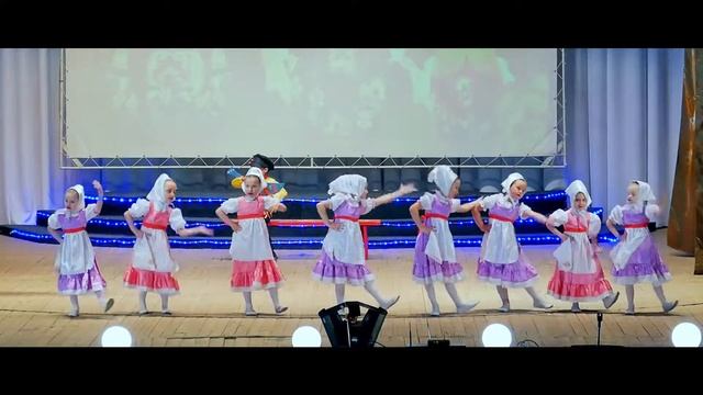 Матрешки ~ ОДХА "Letícia" смотреть онлайн