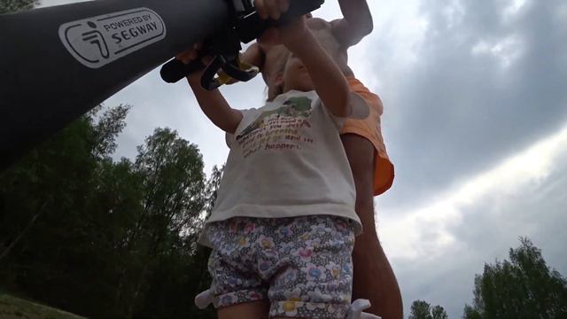 Отдыхаем и купаемся на Озере Юкки с друзьями 18 мая 2021 смотреть онлайн