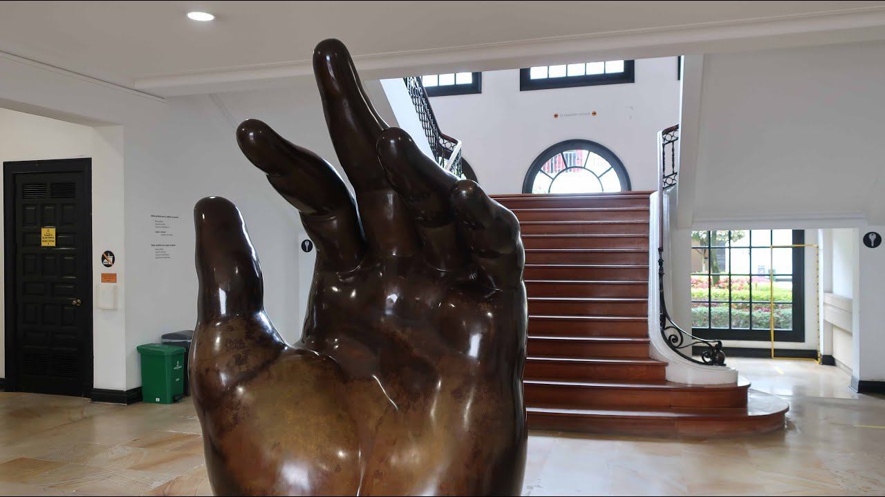Музей Ботеро Museo Botero смотреть онлайн