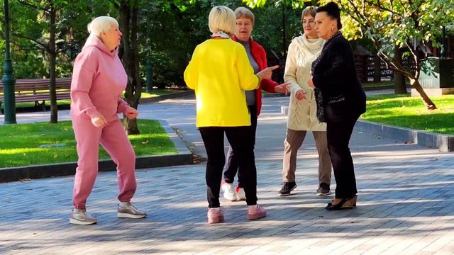 О боже какой мужчина Сад Шевченко Харьков Сентябрь 2022 смотреть онлайн