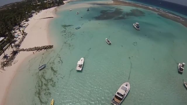 Coral Mist Beach Hotel, Worthing Beach, Barbados смотреть онлайн