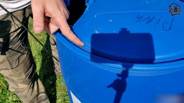 Как срезать крышку с пластиковой бочки для воды, не повредив ребро жесткости смотреть онлайн