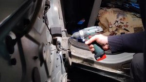 Замена штатных динамиков Форд Фокус 2 на DL Audio Gryphon Lite 165 V.2 (2 динамика, 16.5 см, 50 Вт)