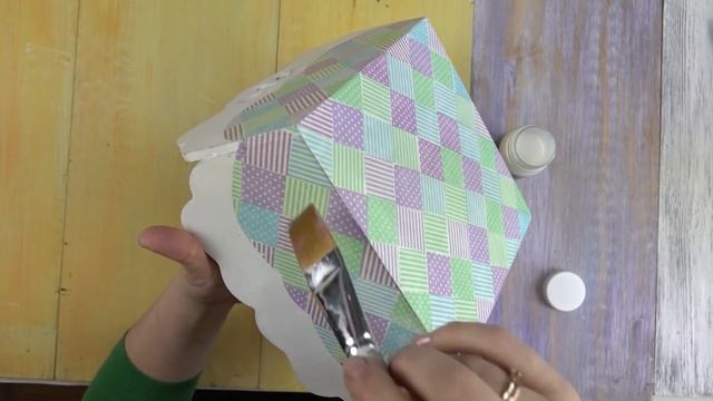 Ваза для пасхального стола. Необычный декор в технике лоскутного декупажа. МK Натальи Удовиной. смотреть онлайн