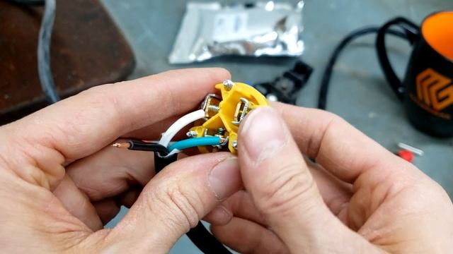 ⚡⚡⚡ 3-Prong Electrical Plug Replacement! (Male End) смотреть онлайн
