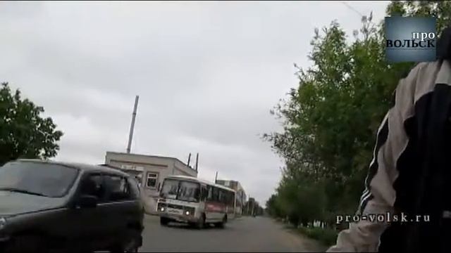 Житель Вольска рассуждает о деятельности Киракосяна смотреть онлайн