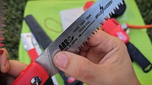 Лучшие помощники в саду.