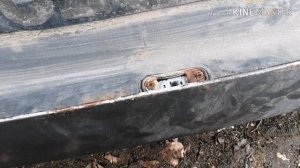 Ауди80 б3.Замена крышки багажника.Ставим с электро замком.