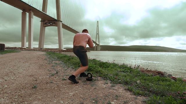 Разминка с гирей смотреть онлайн