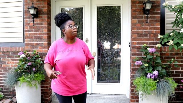 HYDRANGEA STRAWBERRY SHAKE // ENDLESS SUMMER HYDRANGEAS // SUPERTUNIAS // ENTRYWAY REFRESH