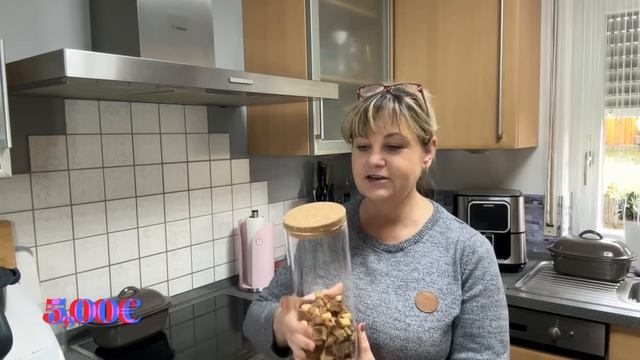 Повезло?с салом,муж уехал,Сабрина напекла Синнабоны,не позвонил,хочу за грибами,с детьми опасно смотреть онлайн